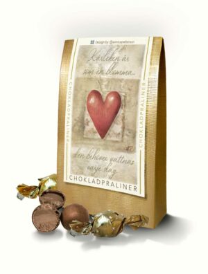 Chokladpraliner i vacker kärleksförpackning.